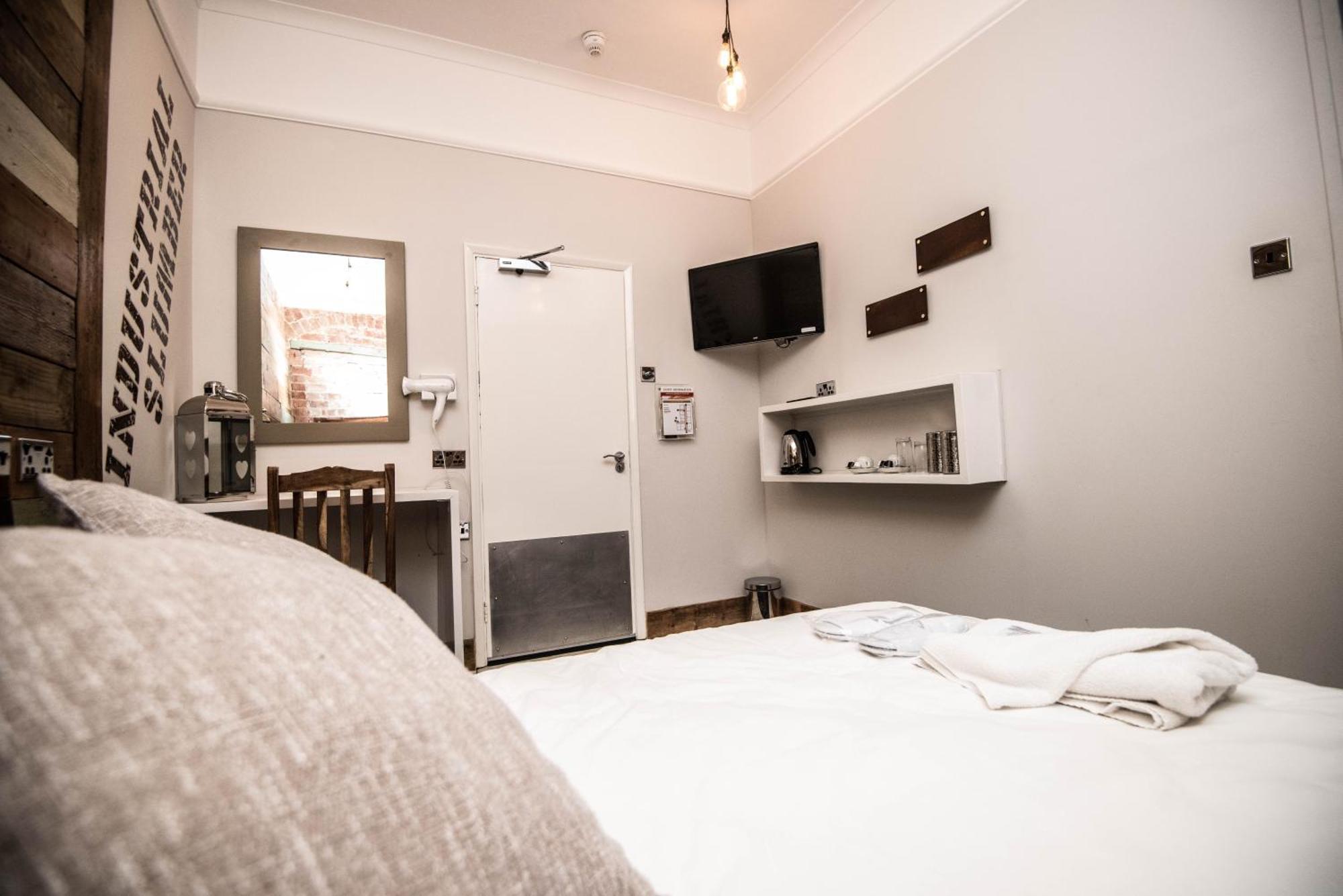 Leaside Hotel Luton  Room photo