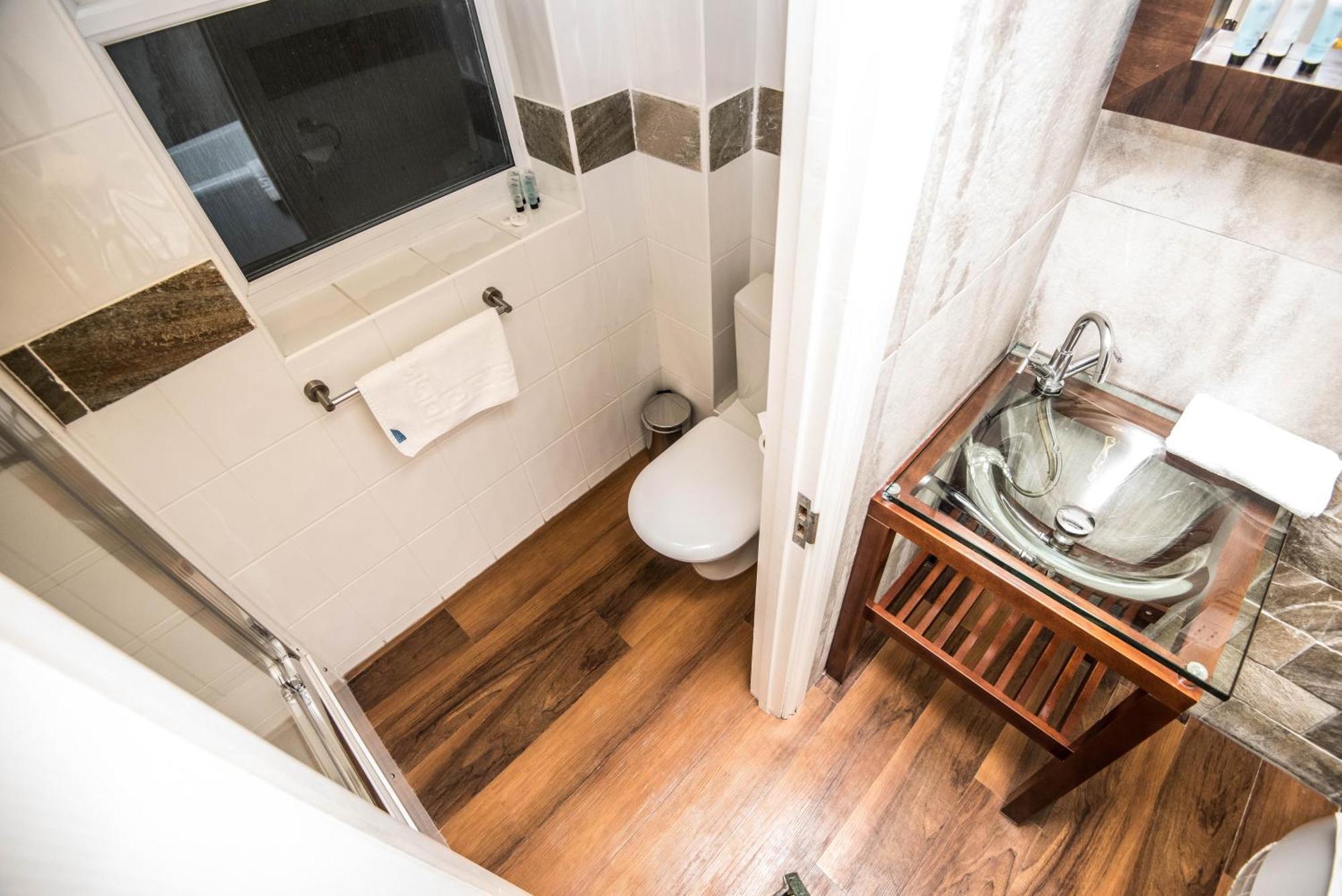 Leaside Hotel Luton  Room photo